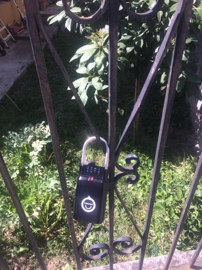 Yellow Submarine Freeparking Petfriendly Rapallo Exterior foto